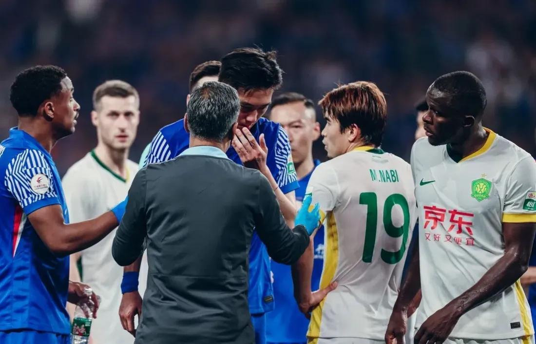 易胜博体育-上港客场战平国安，保持不败