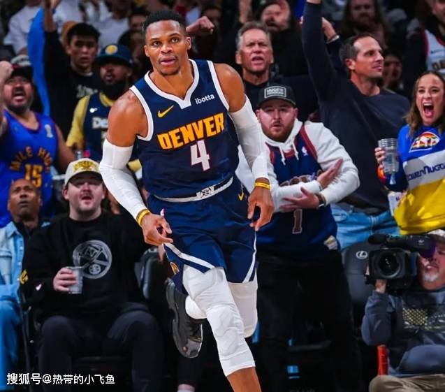 易胜博体育-快船主场擒下掘金，保持不败